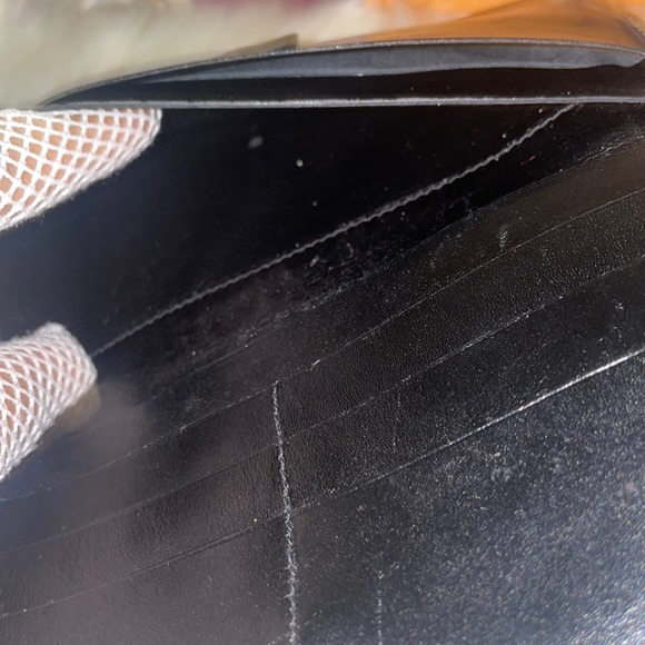 Authentic Fendi Blake wallet - Picture 10 of 12